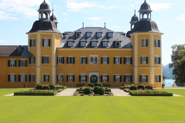 Falkensteiner Schlosshotel Velden (Velden am Wörthersee)